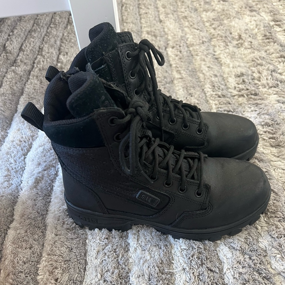 5.11 EMS Work boots
